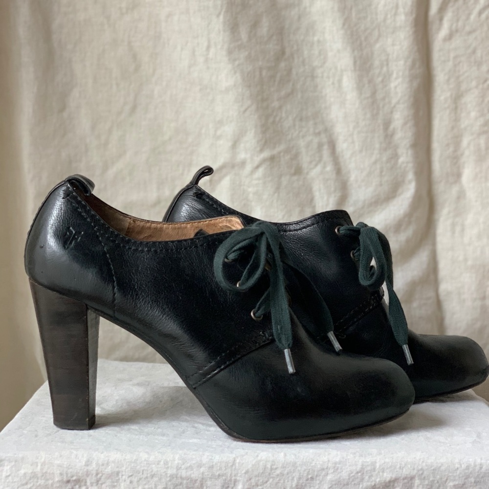 FRYE Black Lace-up Booties size 9